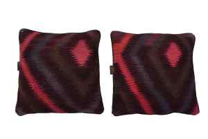 Eski Stil Kilim Yastığı