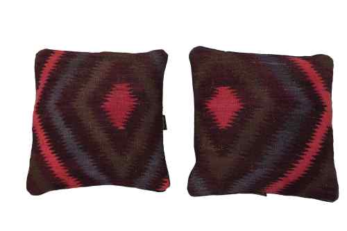MG-75-45x45 Kudde i gammal stil Kilim